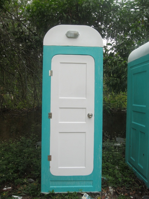 Cho thuê nhà vệ sinh composite giá rẻ